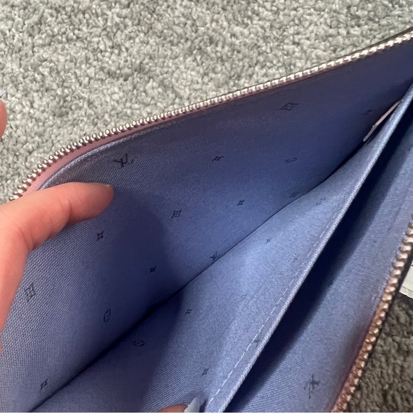 Louis Vuitton Neverfull Pochette Limited Edition Escale Authentic - Picture 5 of 5